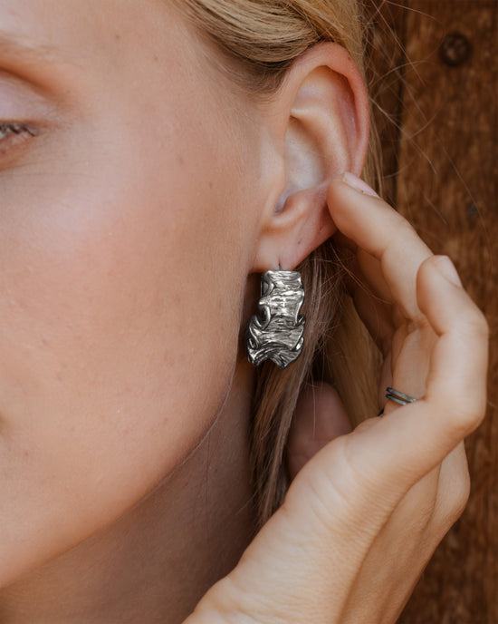 Cute Coral Hoops Argento