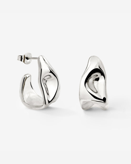 Liquid Shape Studs Argento chiaro