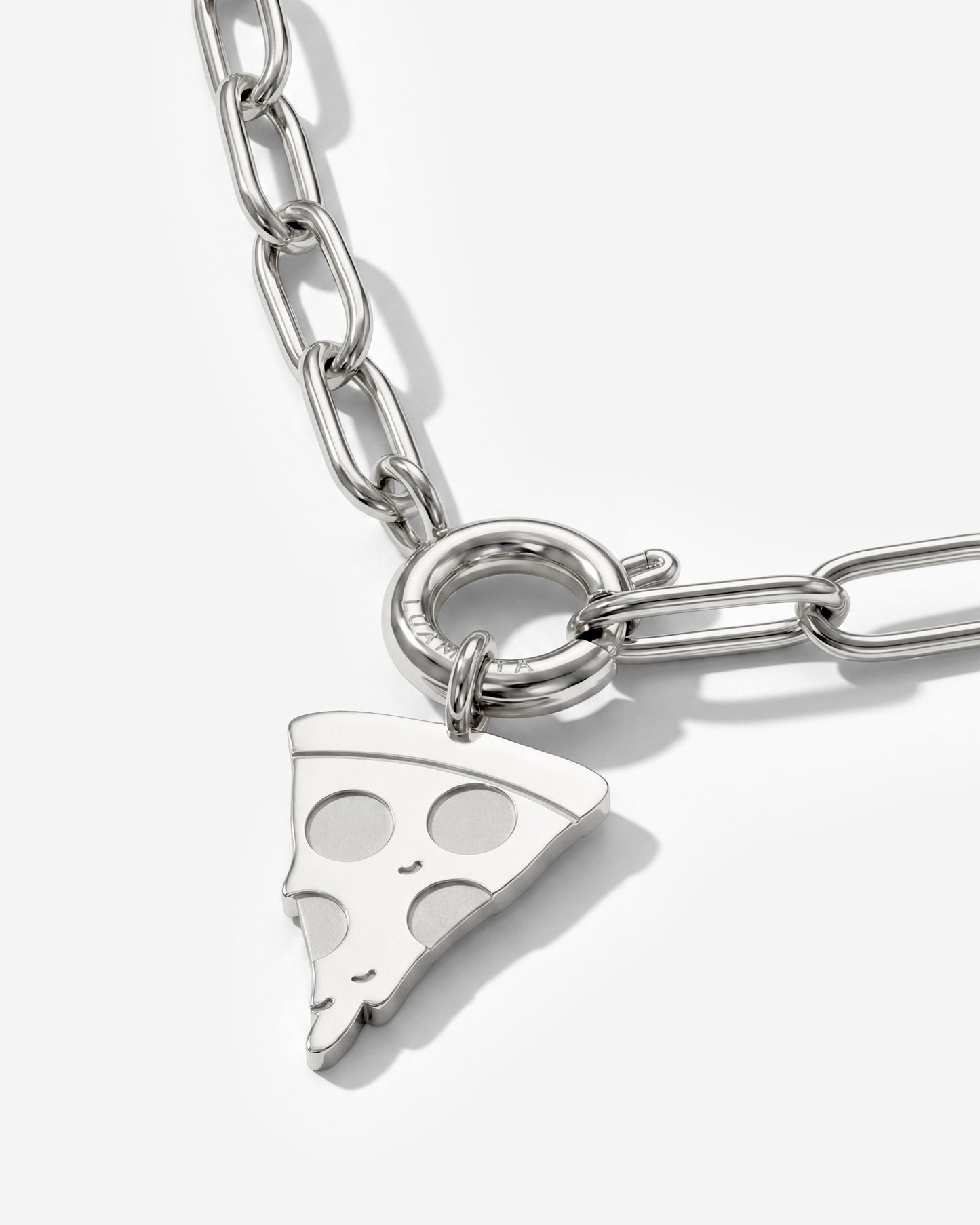 [[Colore:Argento]]