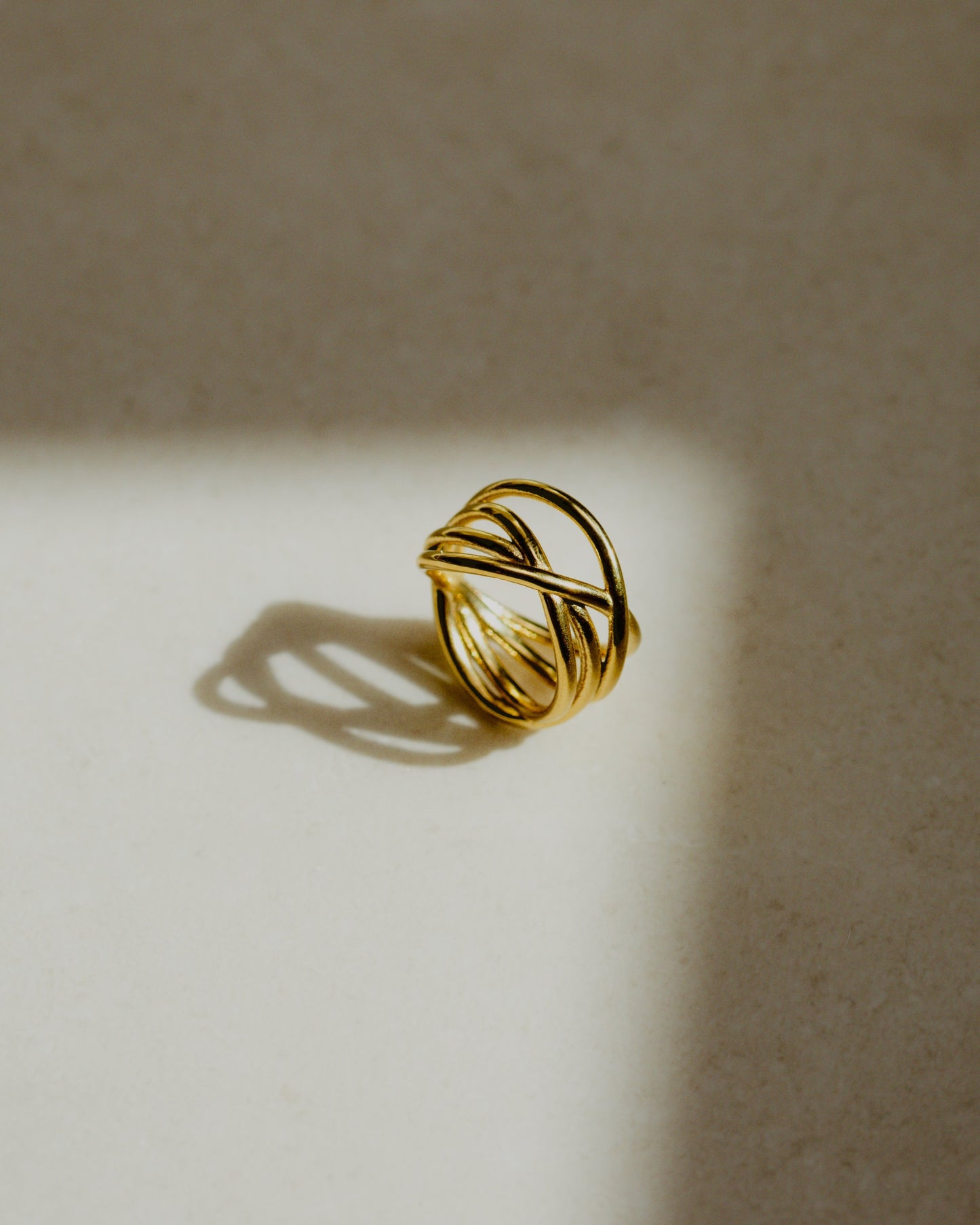 Intertwined Ring Gold
