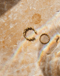 [[Farbe:Gold]]