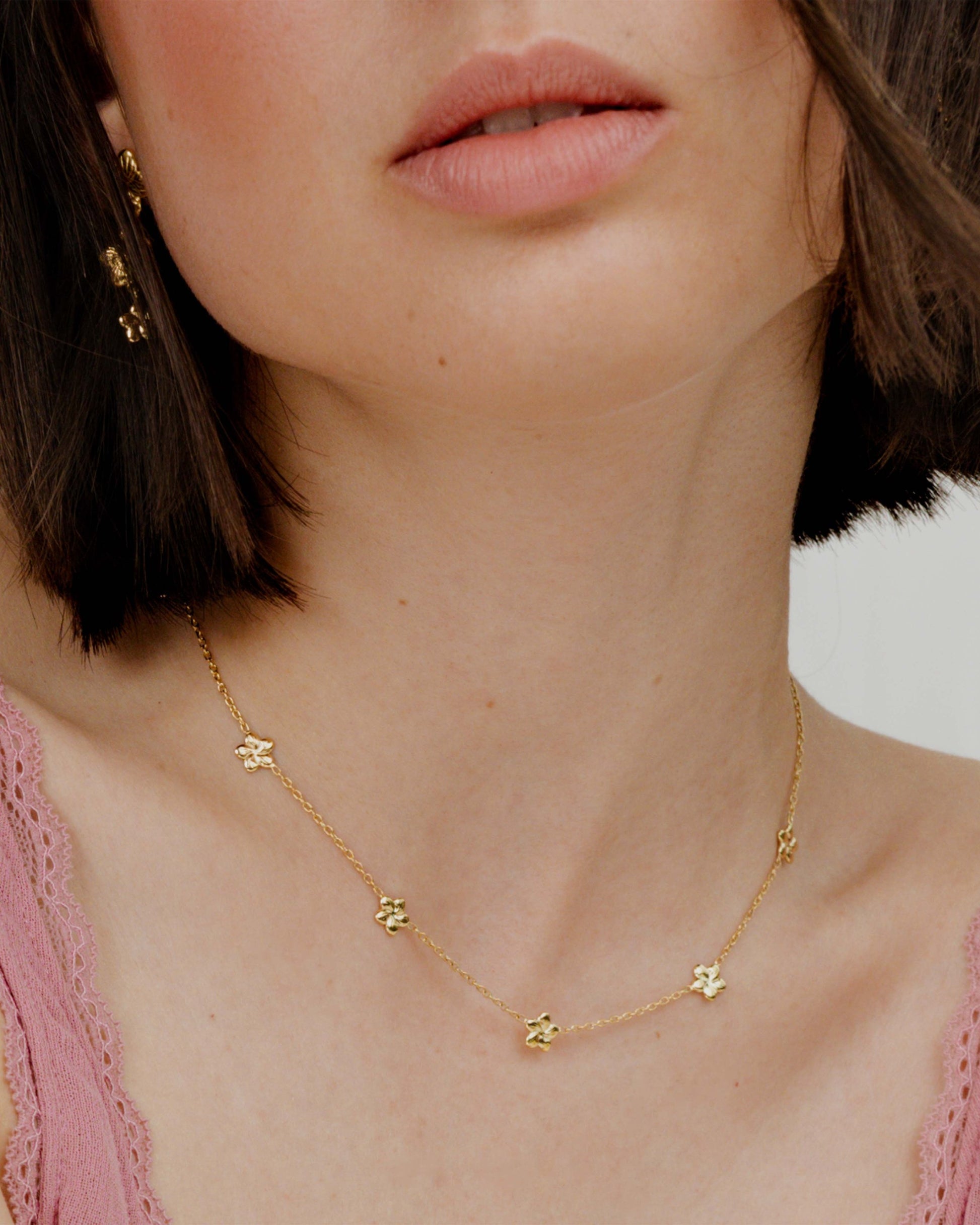 Meadow Choker Oro