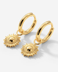 [[Farbe:Gold]]