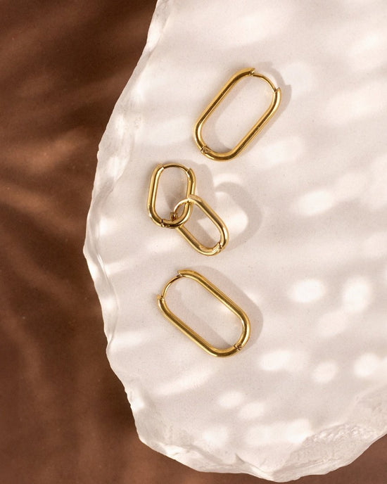 Oval Clean Hoop Set Oro