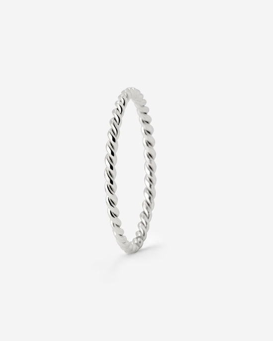 Linda Anello Argento