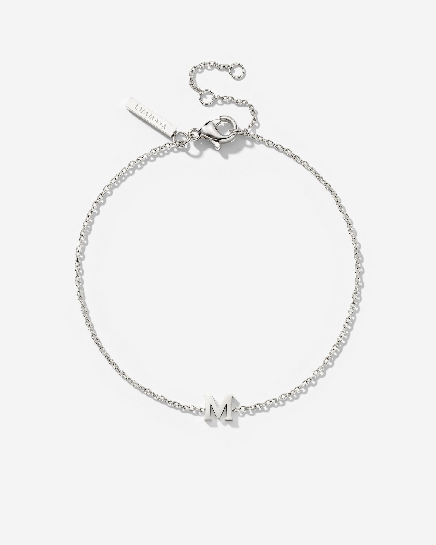 [[Lettera:M,Colore:Argento]]