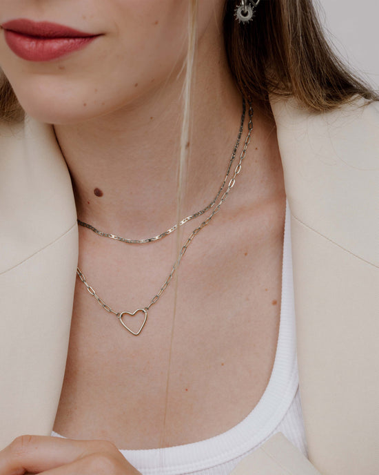 Delicate Choker Argento