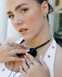 [[Colore:Argento,shopthelook]]