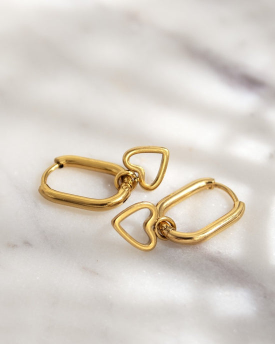 Light Heart Oval Hoopies Oro