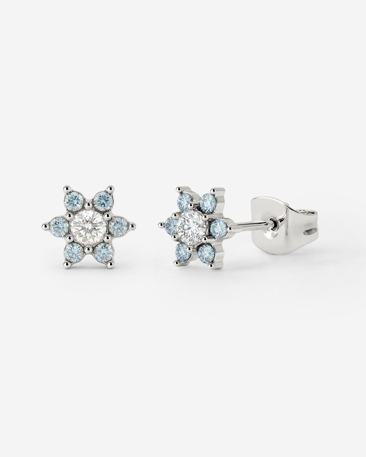 [[Farbe:Silber]]