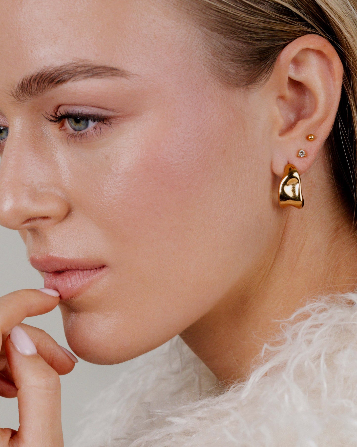 [[Colore:Oro Rosa,shopthelook]] lua-283