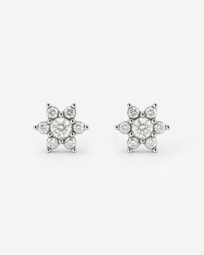 Orecchini a perno con petali bianchi scintillanti Argento
