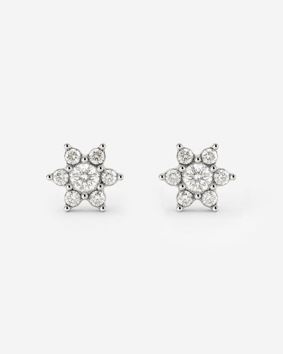 Orecchini a perno con petali bianchi scintillanti Argento