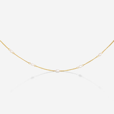 Pearl after Pearl Choker Oro