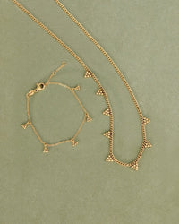 [[Farbe:Gold]]