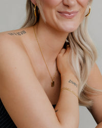 [[Colore:Oro,shopthelook]]