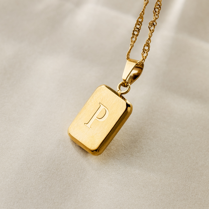 Letter Collana P Oro