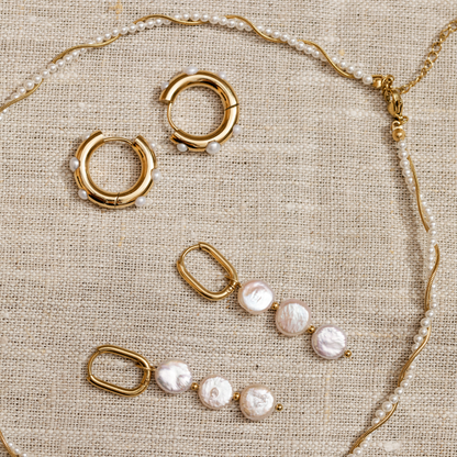 Triple Disc Pearl Oval Hoop Set Baby Oro