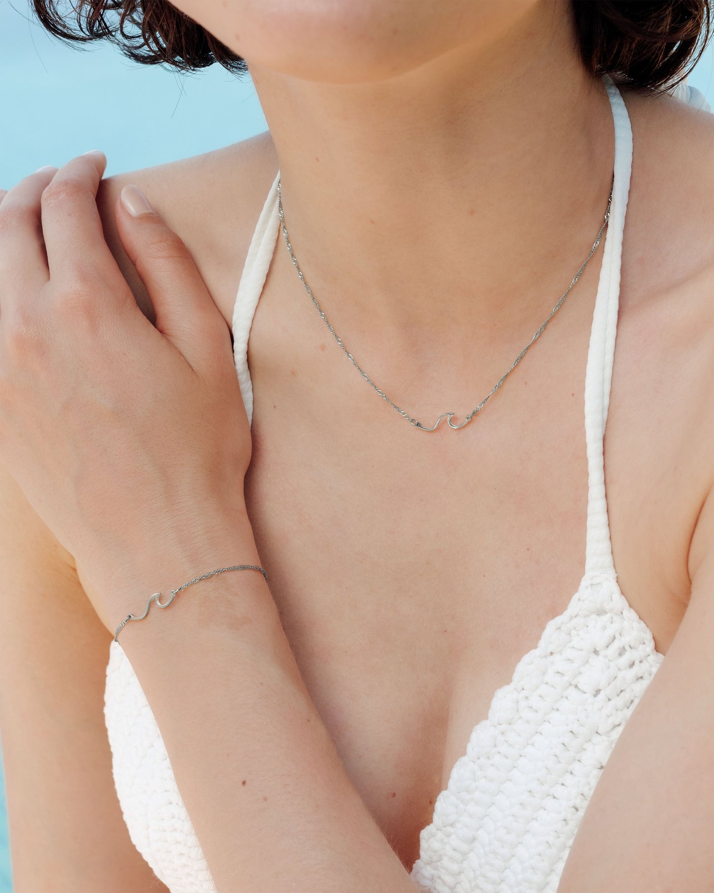 [[Colore:Argento,shopthelook]]