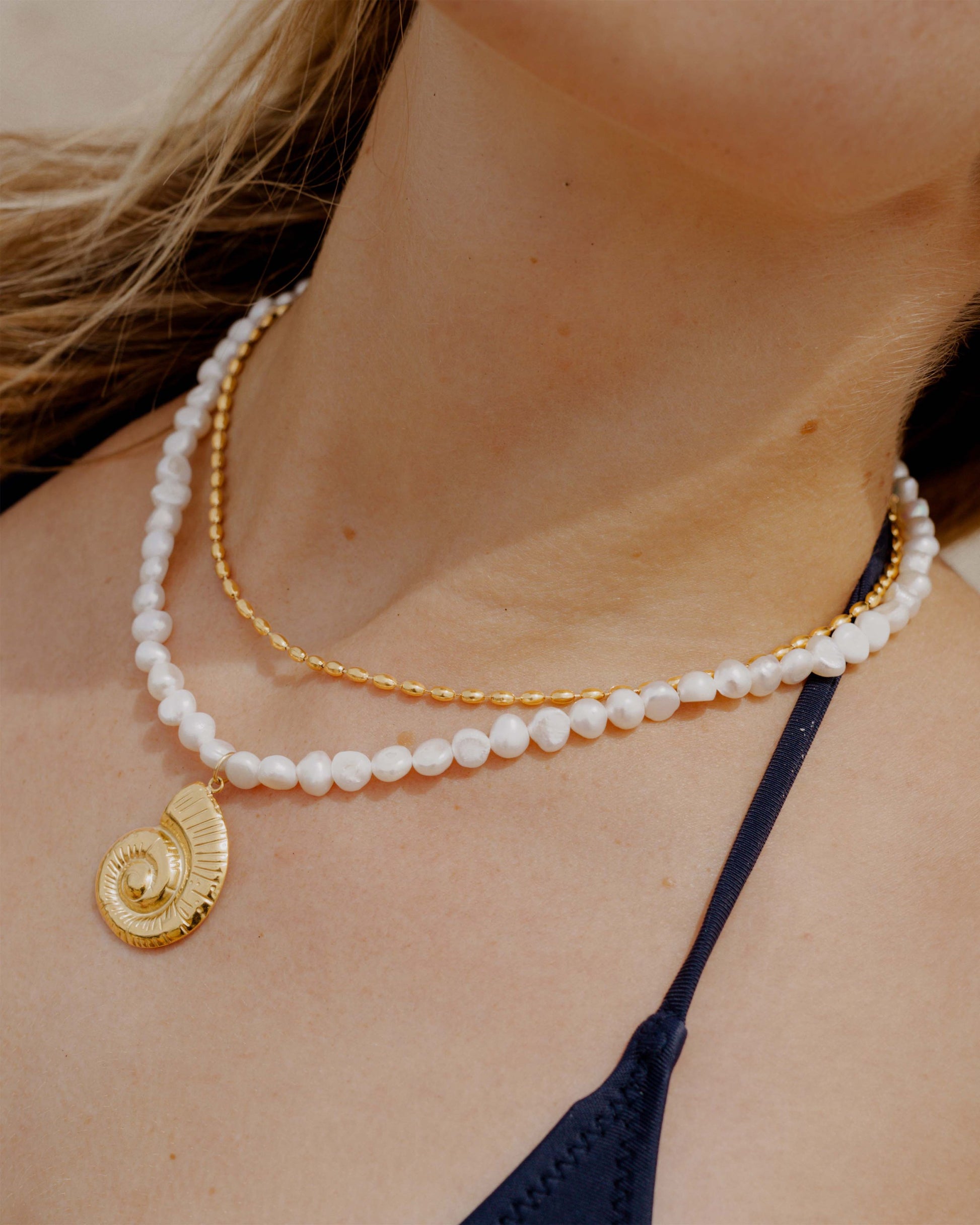 Ammonite Pearl Collana Oro