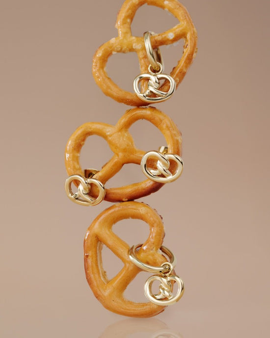 Pretzel Babe Hoop Set Small Oro Rosa