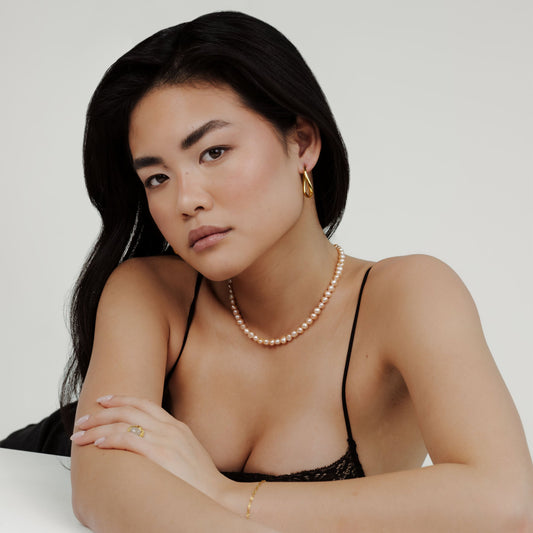 Dusty Rose Perlita Choker Oro