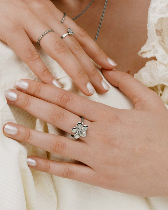 Floral Glow Anello Argento