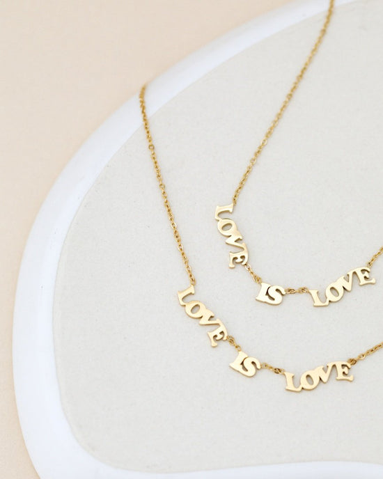 Love is Love Collana Argento