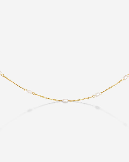 Pearl after Pearl Choker Oro