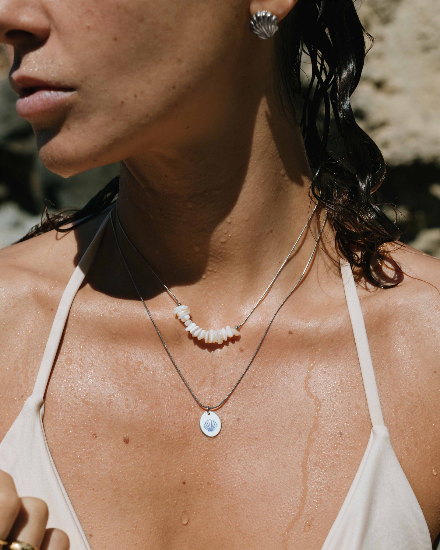 [[Colore:Argento,shopthelook]]