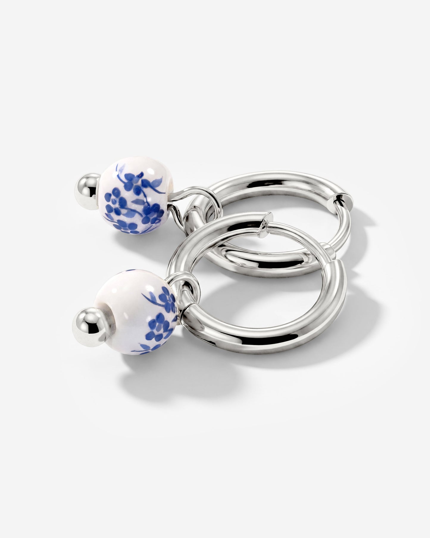 [[Colore:Argento]]
