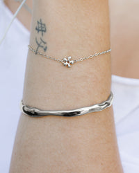 [[Colore:Argento chiaro,shopthelook]]