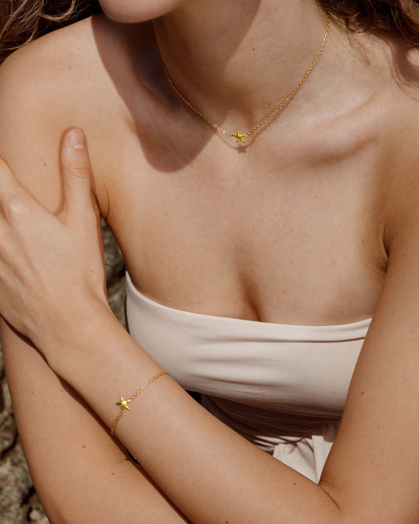 [[Colore:Oro,shopthelook]] lua-283
