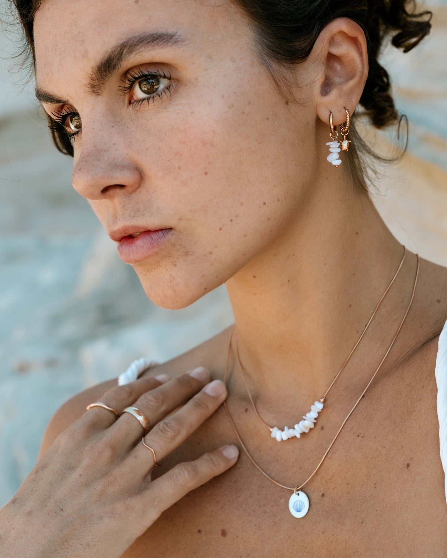 [[Farbe:Roségold,shopthelook]]