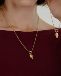 [[Farbe:Gold,shopthelook]]