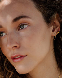 [[Colore:Oro,shopthelook]]