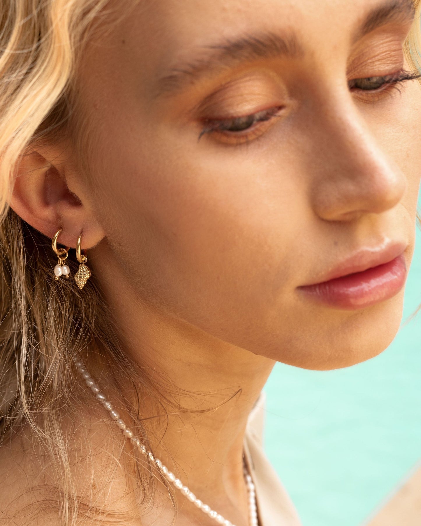 [[Farbe:Gold,shopthelook]]