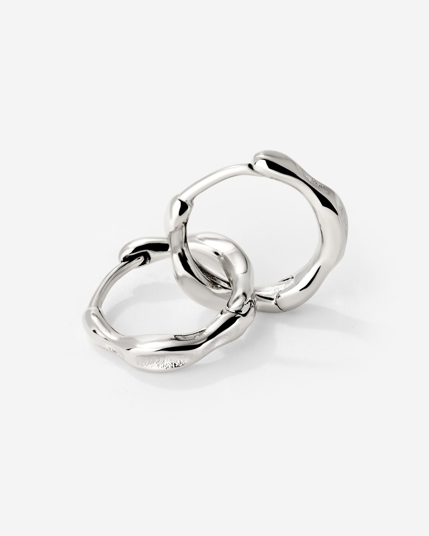 [[Colore:Argento chiaro]]