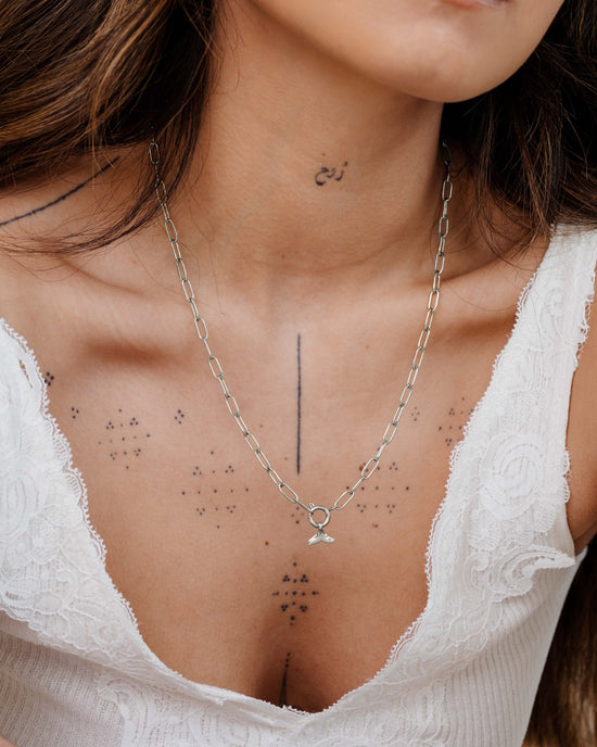 Whale Tail Oval Links Collana Set Argento