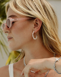 [[Colore:Argento,shopthelook]]