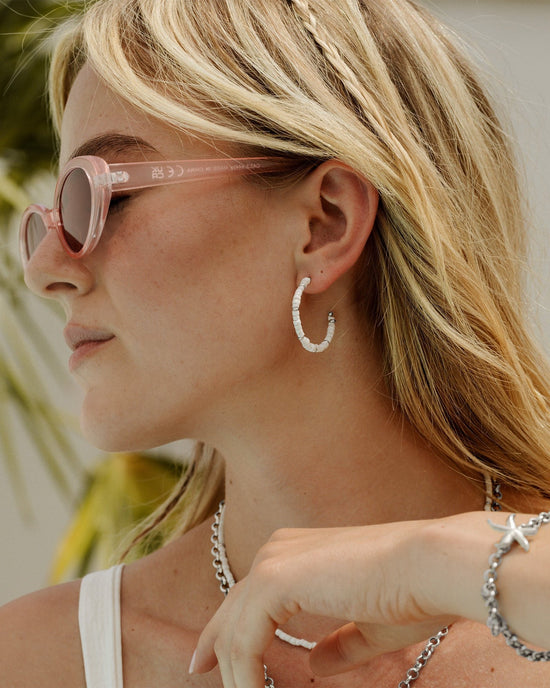 Puka Shell Hoop Orecchini Argento