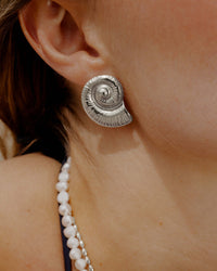 [[Colore:Argento,shopthelook]] lua-283