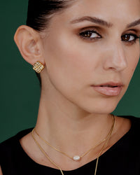 [[Colore:Oro,shopthelook]]