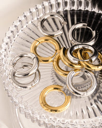[[Farbe:Gold]]