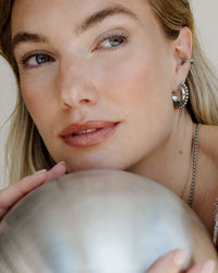 [[Colore:Argento,shopthelook]]