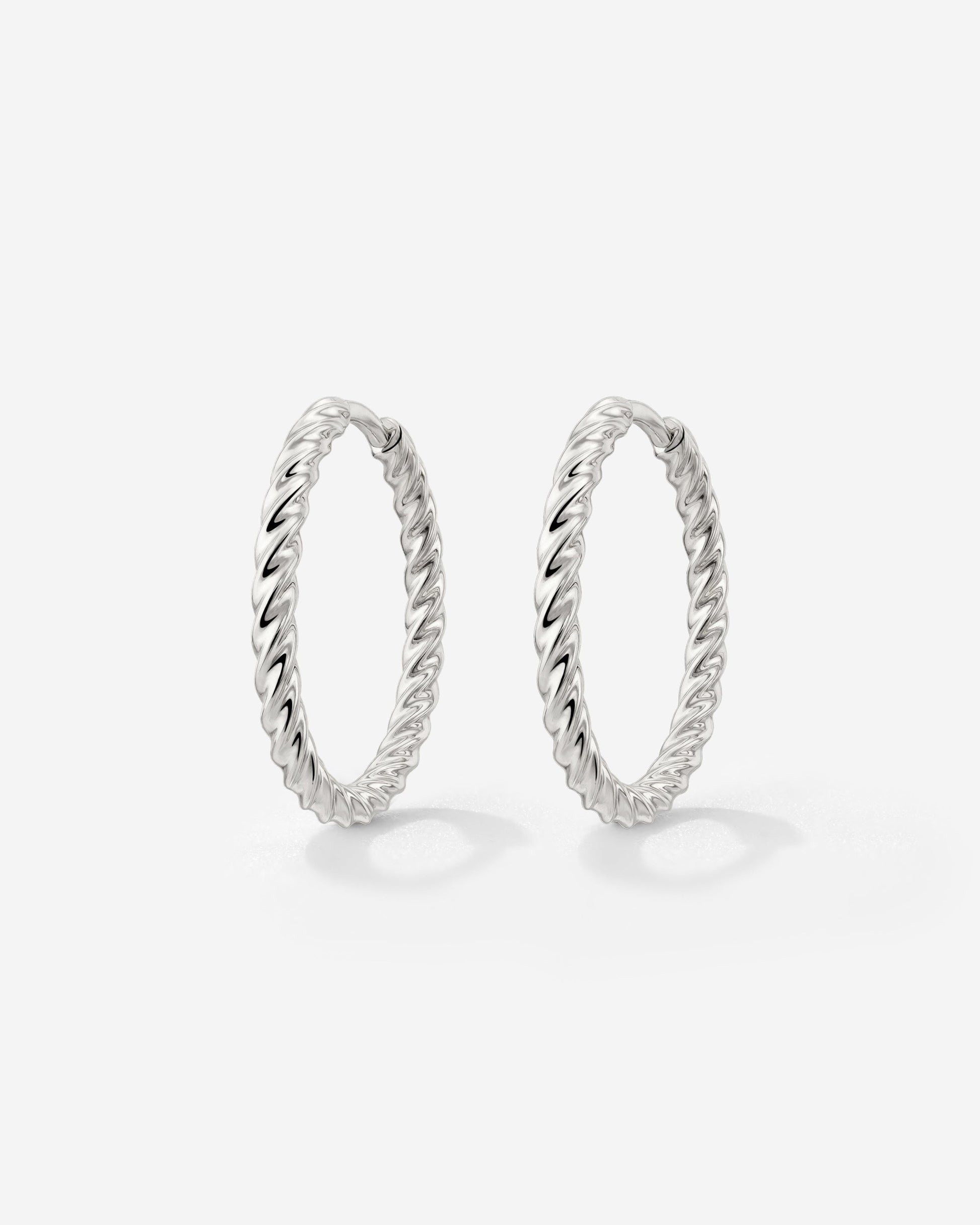 Twisted Hoops Medium Argento