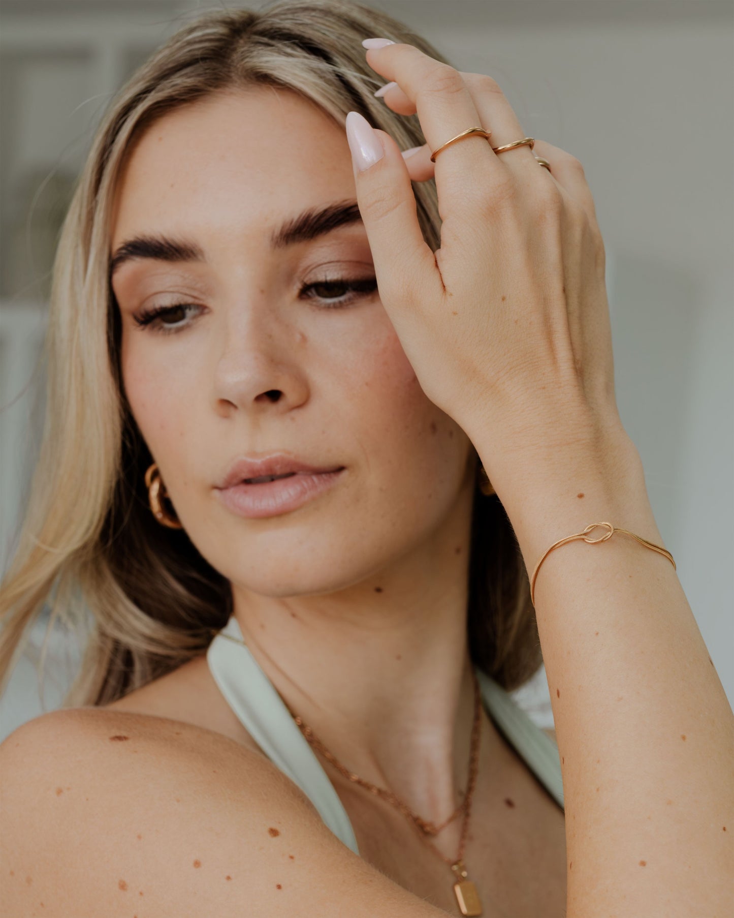 [[Colore:Oro Rosa,shopthelook]]