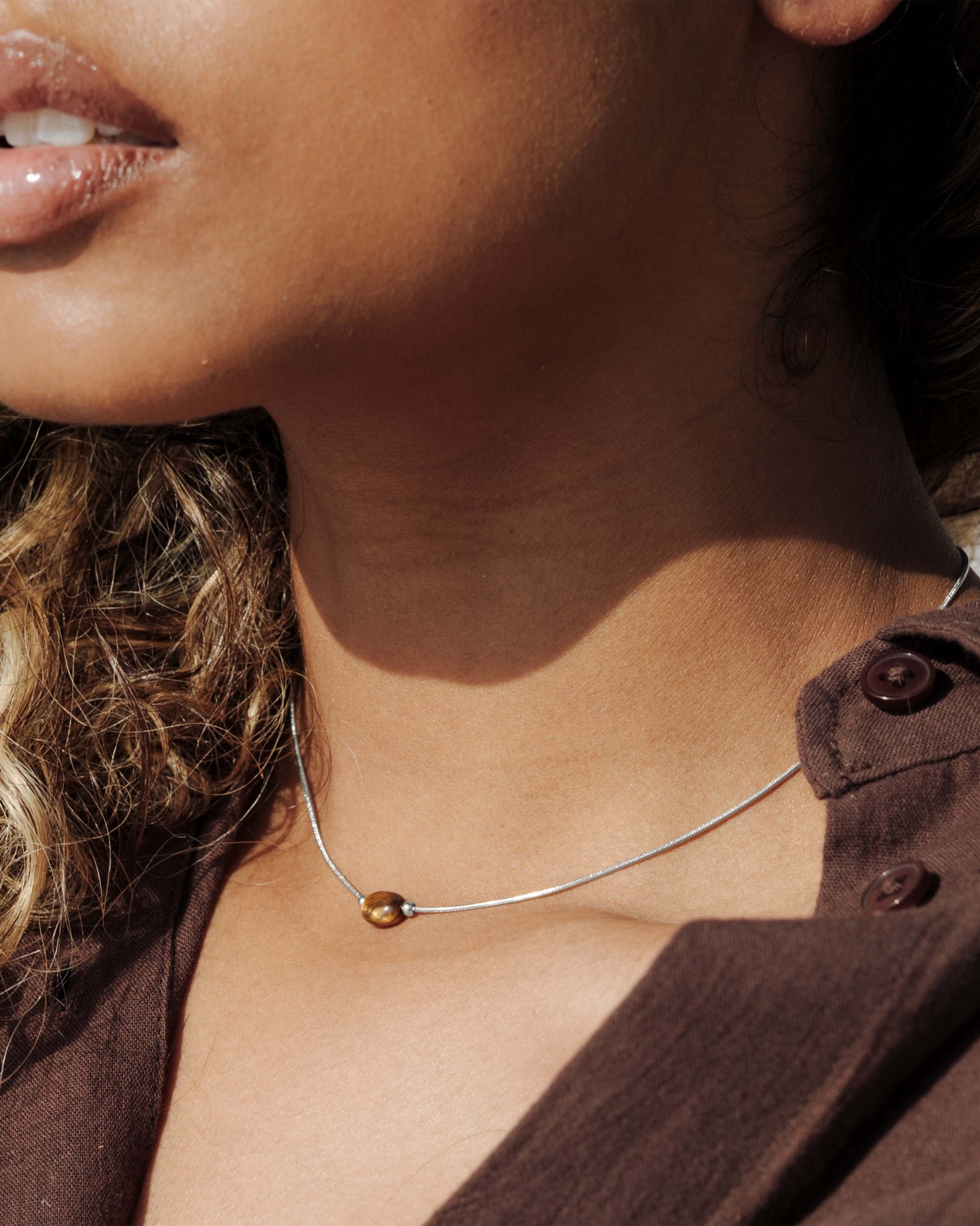 Sunflare Gem Choker Argento