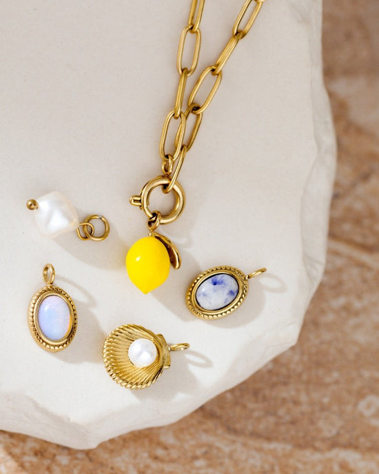 Oval Links Charm Collana Set