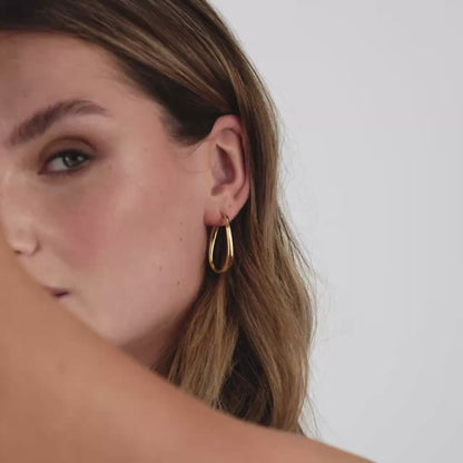 Timeless Oval Hoops Silber